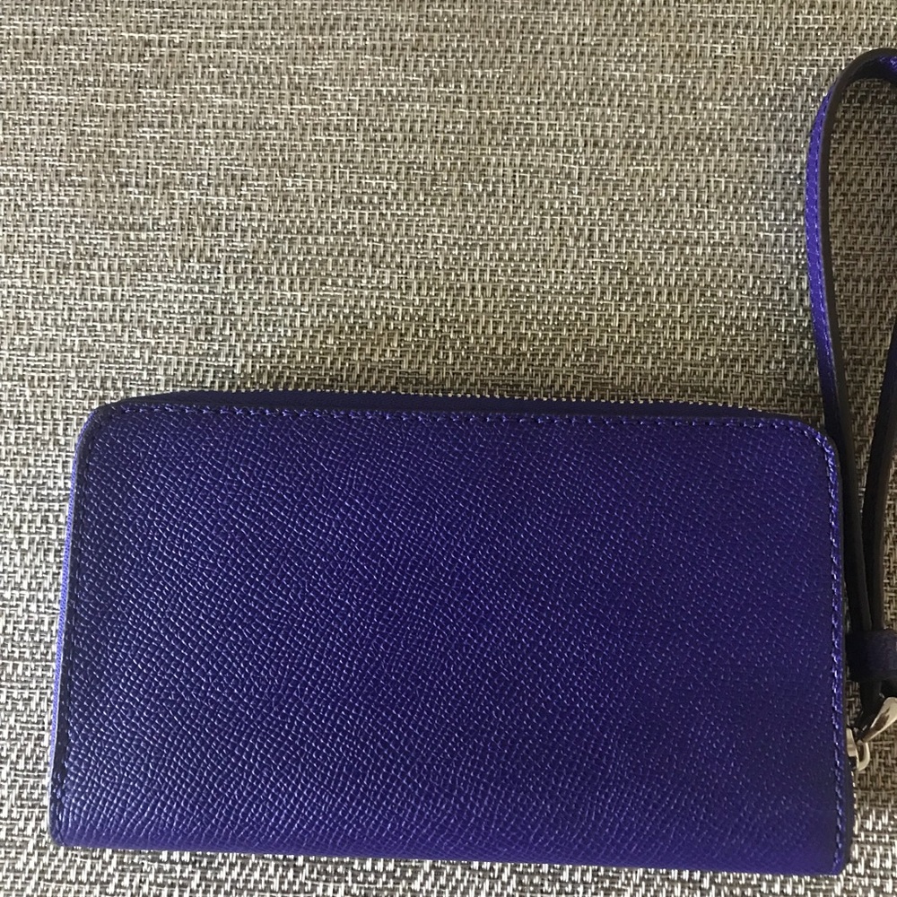 NWT Coach leather wristlet
